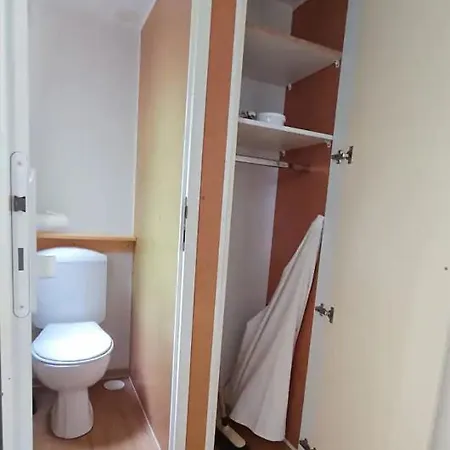 Campsite Mobil 2ch 5pers Confort 25min Puydufou 710em La Boissiere-de-Montaigu