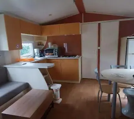 M.Home Confort E017 2Chbr/5Pers Kemping La Boissiere-de-Montaigu