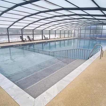 M.Home Confort E017 2Chbr/5Pers Kemping *