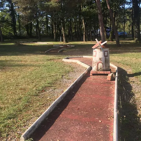 Mh Excel 2ch Puy Du Fou A 30min La Boissiere-de-Montaigu